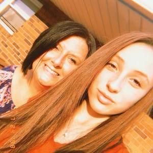 Meet your Posher, Carla